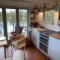 Gorgeous Bruton Chic Lakeside Boat House. - Bruton