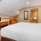 Mountain Edge Suites at Sunapee, Ascend Hotel Collection