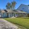 Pet-Friendly Home with Patio - 3 Mi to Houston Zoo!