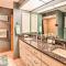 Relaxing Tampa Abode with Screened Lanai and Pool - Tampa