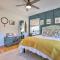 Vintage Bishop House in Downtown with Porch Swing!