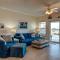 Waters Edge - PRIVATE DOCK! Only two blocks from the bay or the gulf! Plenty of parking for cars or boats home - Дофин-Айленд