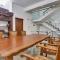 Treebo Backpackers Inn