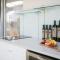 Apt GioAn Novigrad, 500m to Sea, private heated Jacuzzi, BBQ, free parking