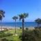 Sandy Beach Apartment 13