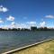 Lovely 2 bedroom apartment across from Shepp Lake. - Shepparton