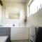 87 Marineside Beach side property with stunning sea views - 奇切斯特