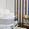 Spacious Designer 2BR Executive Apt, Near Beach & Marina, Central Location - Kent