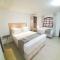 Hotel Chalet Monet - Granja Vianna