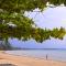 AA Residen Luxury Condo HOMESTAY 18mins walk Tanjung Aru Beach & GOLF Course, not Beach Side Resort