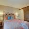 201 Point Drive condo