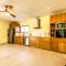 Villa Calma, luxury for big groups at the beach with large pool