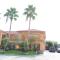 Regency Inn Humble IAH - Intercontinental - 亨博尔