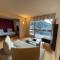 Appartement chic au centre HUT 08087