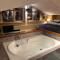 Appartement chic au centre HUT 08087