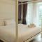 De Pastel Hua Hin