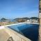 Harbour Komodo Hotel