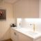 Seven Luxury Suites