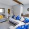 Comfy Dales holiday base on Market Place of historic market town