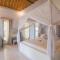 Salt Resort & Spa