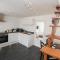 5 Coastguard Cottage
