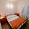 Holiday house with a private heated swimming pool