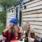 Luxury Shepherds Hut - The Moorhen by the lake