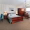 Beachside Suites