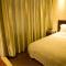 GreeTree Inn JiangSu Suzhou Taiping High-speed North Station Express Hotel - سوتشو