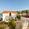 Apartments by the sea Basina, Hvar - 11817