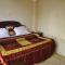 Rich Hotel