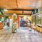 Cottonwood Cottage - Couples pet friendly retro escape