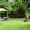 Cottonwood Cottage - Couples 'pet friendly' retro escape - Mudjimba