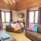 Partridge Lodge with Hot Tub