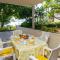 Bella Perna Beachfront Apartments