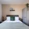 Top Floor Apartment with Private Balcony in Stockport Centre by HASS HAUS - Stockport