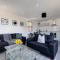 Top Floor Apartment with Private Balcony in Stockport Centre by HASS HAUS
