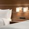 Holiday Inn Express & Suites Philadelphia - Mt Laurel, an IHG Hotel - Mount Laurel