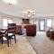 First Floor 3 BR Condo, Northern Bay Golf Course