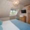 STABLES Stylish comfortable peaceful cottage with parking and outdoor space