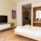 grey l studio apartments Downtown Cairo Ouzonian House - 开罗
