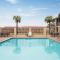 Super 8 by Wyndham Gulfport Biloxi Airport - Gulfport