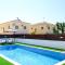 Voroklini Villa with Pool - Lárnaca