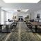 Holiday Inn & Suites Montreal Airport - Dorval