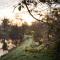 Enchanted Retreats at West Ford Devon - 南莫尔顿