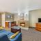 Comfort Inn & Suites Lancaster Antelope Valley - Lancaster