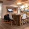 Y Hostel - Albergue Juvenil