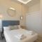 Fresh Velazquez Apartments