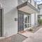 Chic Scottsdale Home with Balcony, Walk to Old Town! - Scottsdale