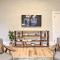 Pet-Friendly Condo with Deck about 3 Mi to Dtwn! - سينسيناتي